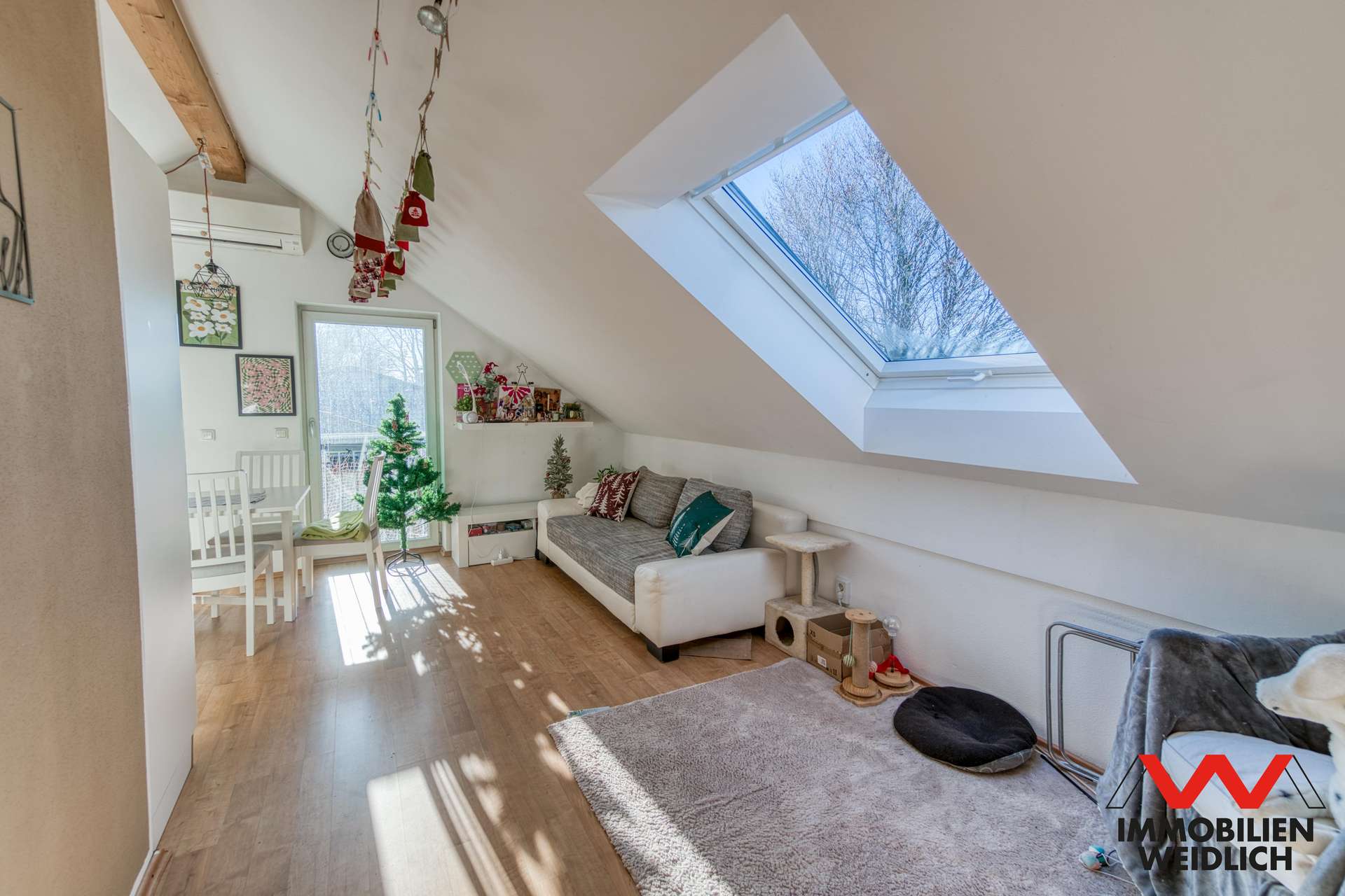 Studio im Dachgeschoss