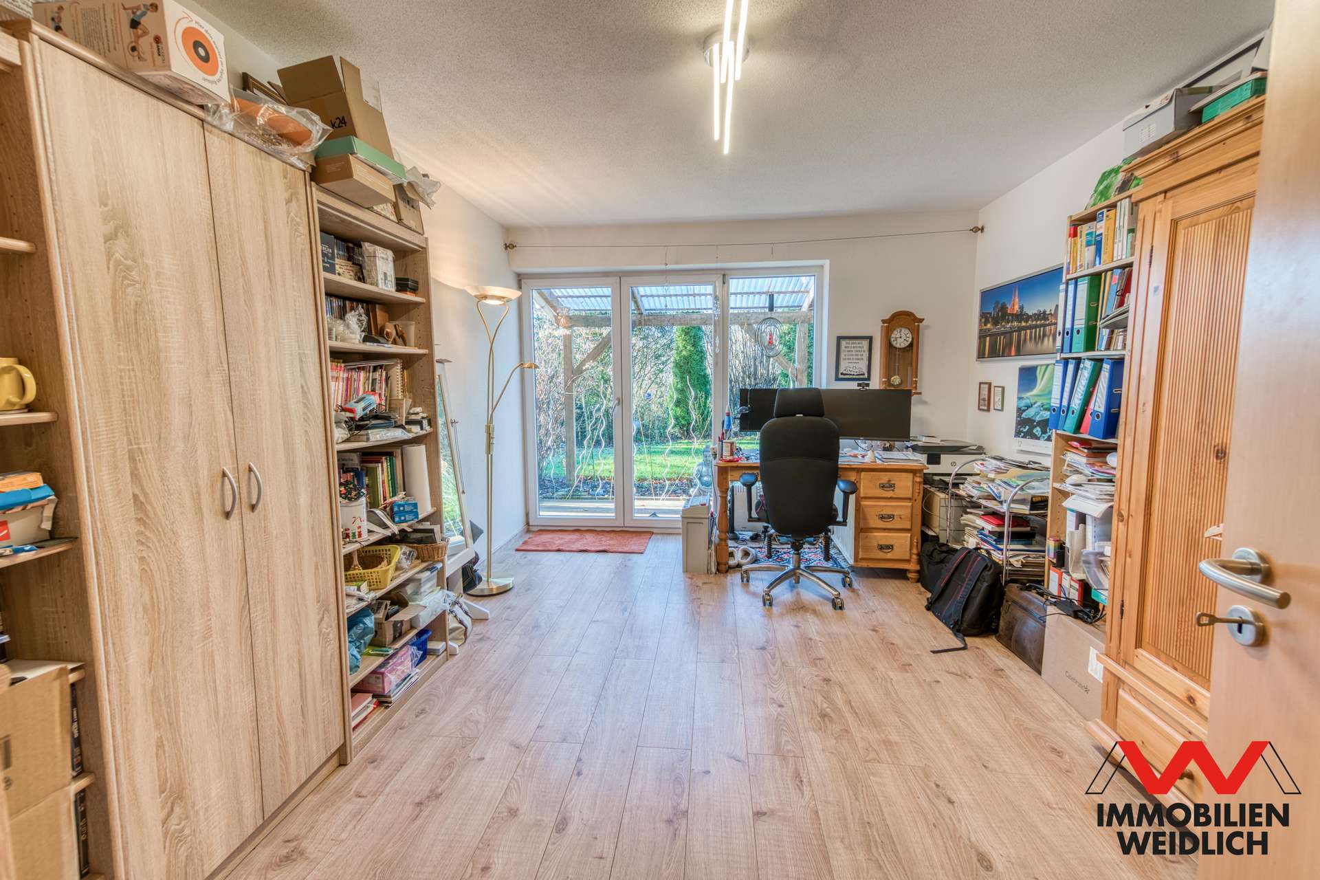 Kind 2 - Arbeitszimmer im Untergeschoss