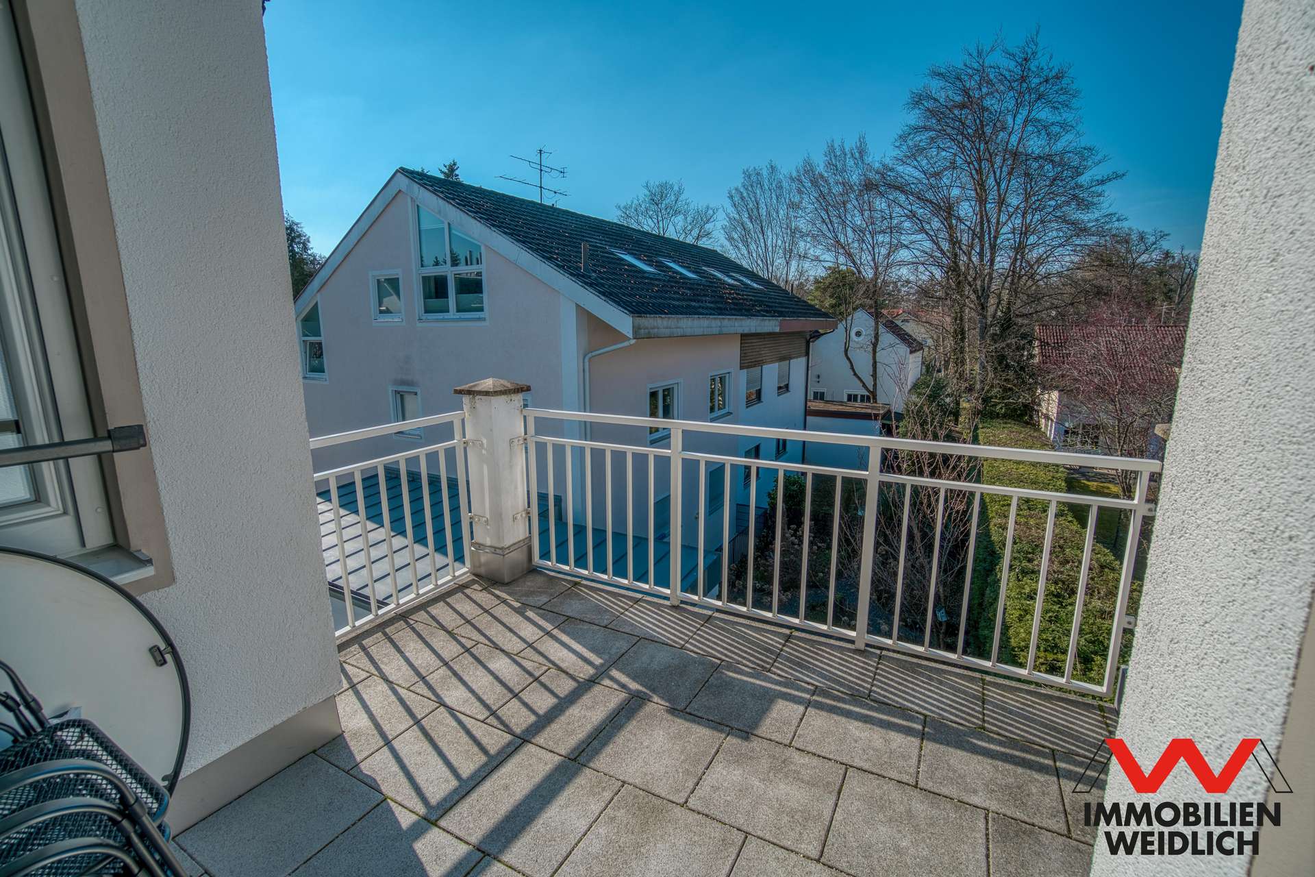 Sonnige Terrasse