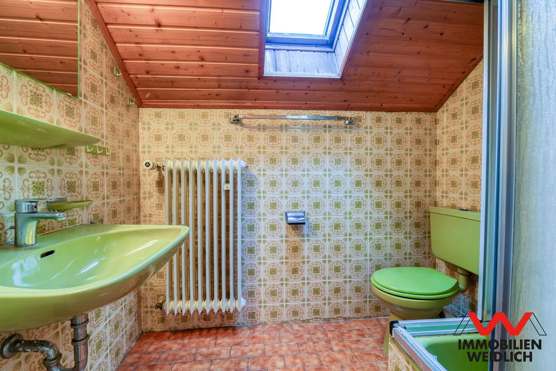 Duschbad im Dachgeschoss