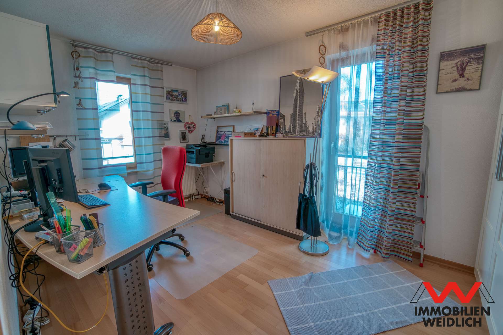 Kinder-Arbeitszimmer im OG