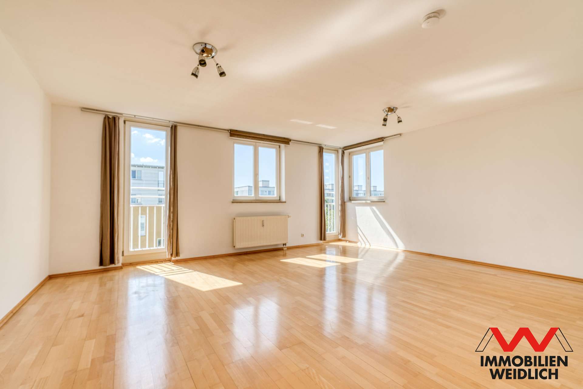 Wohn- und Schlafzimmer