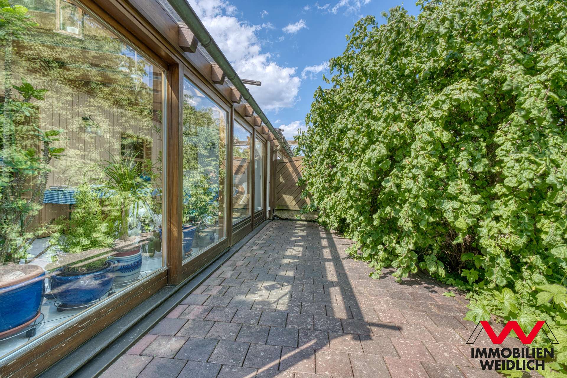 Ostterrasse