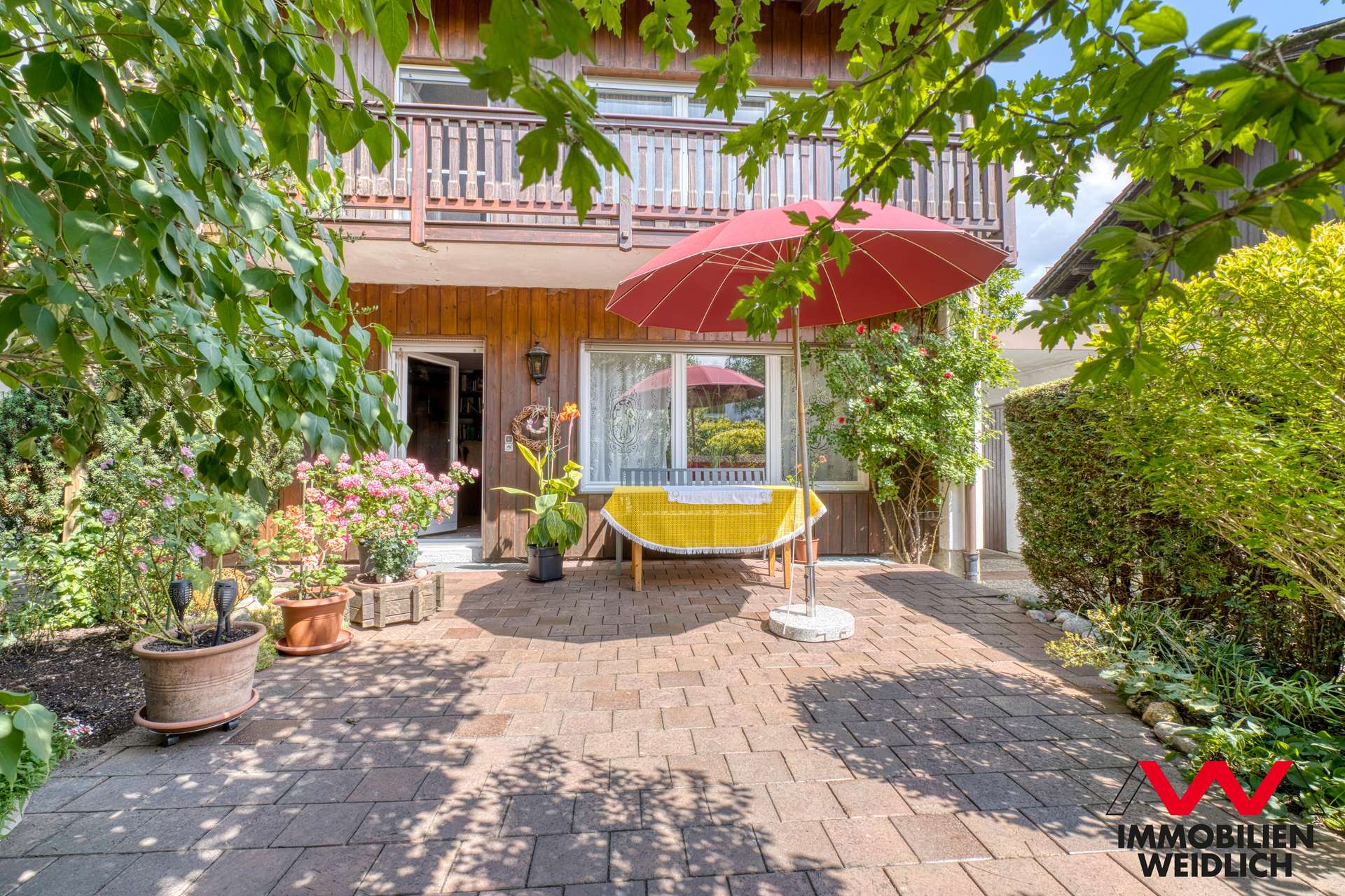 Westterrasse
