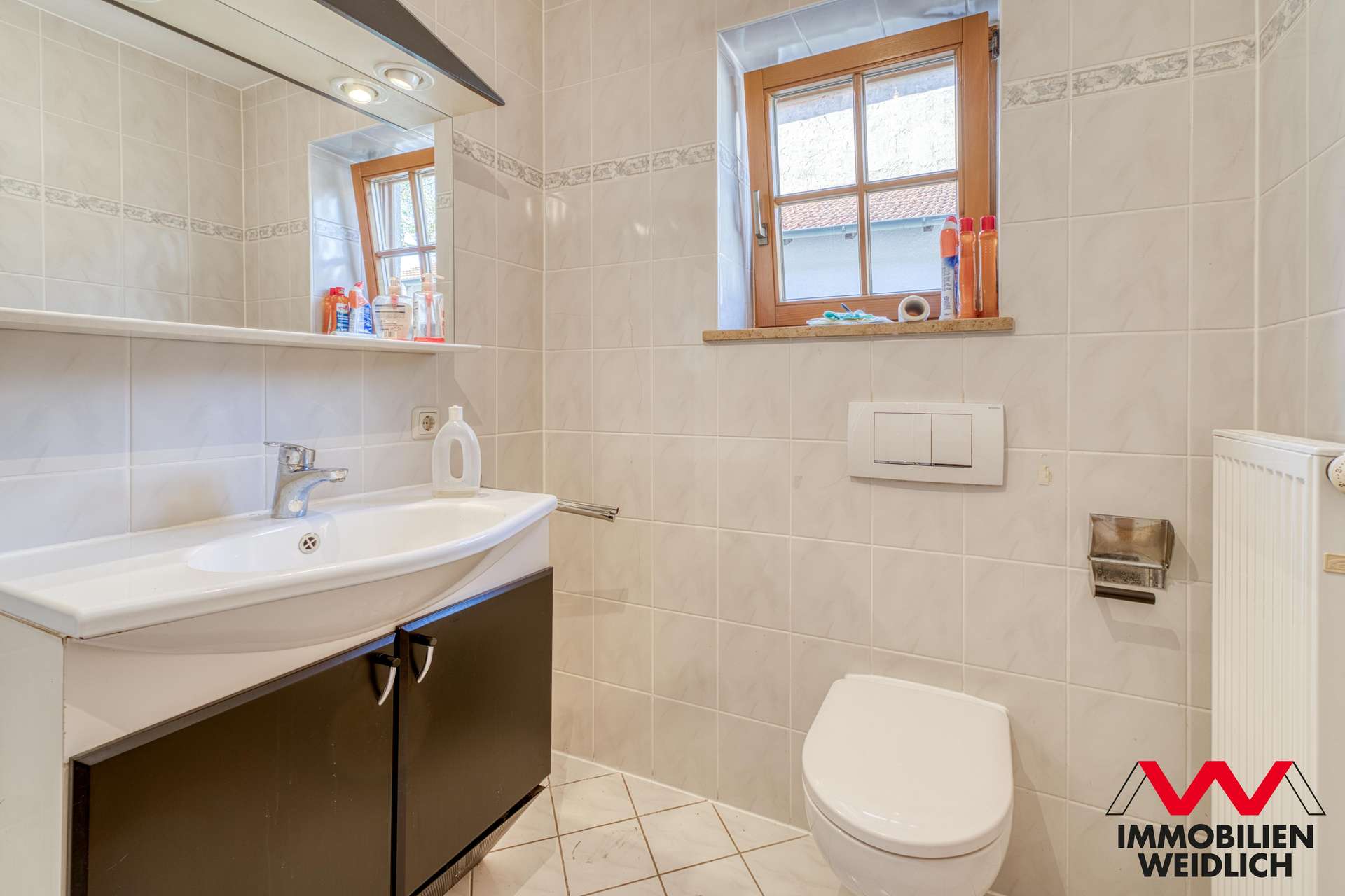 WC mit Dusche im Erdgeschoss